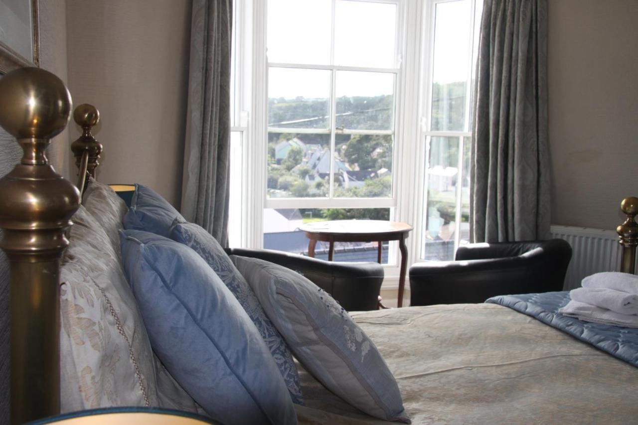 Pendyffryn Manor Bed & Breakfast Little Haven ภายนอก รูปภาพ
