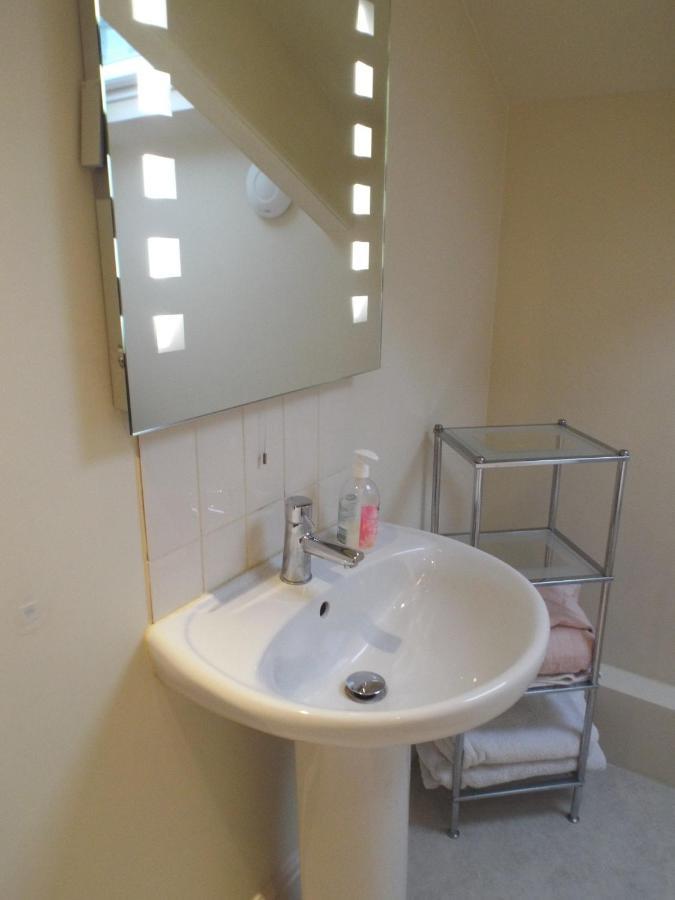 Pendyffryn Manor Bed & Breakfast Little Haven ภายนอก รูปภาพ